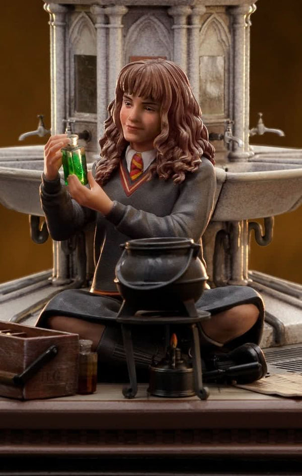 Hermione Granger Polyjuice Version Deluxe Statue - Harry Potter - Art Scale 1/10