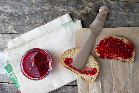 Otter breakfast spatula