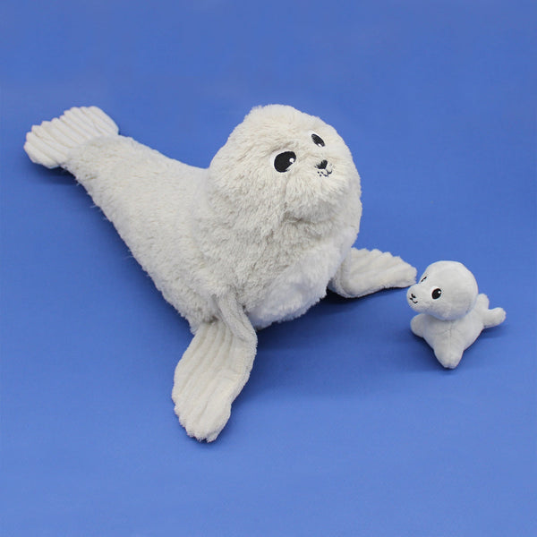 Peluche otarie Ploufou maman et son bébé gris clair – Les Ptipotos