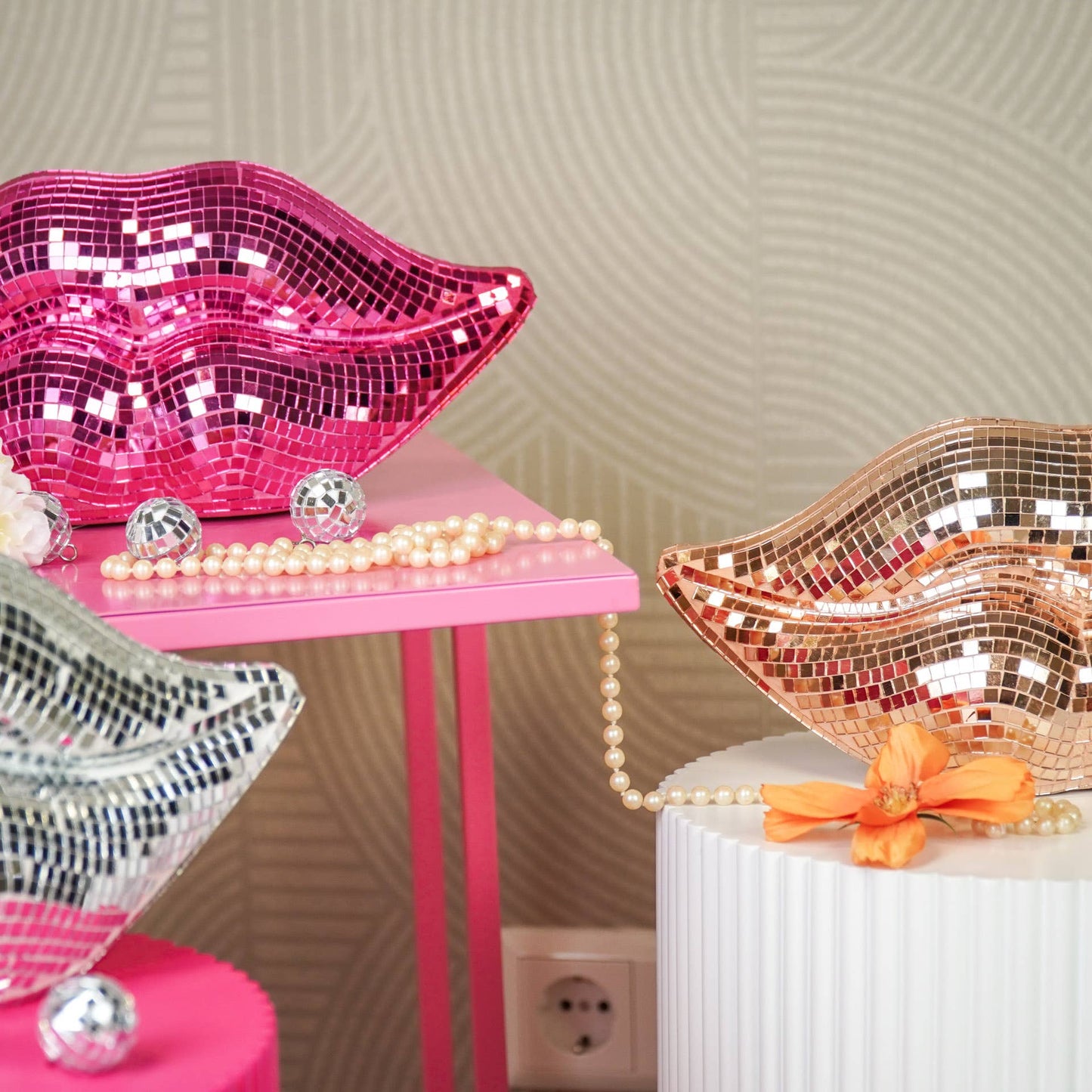 Ornament - Disco Lip - Glass - Rose Gold - 29x10x13.5cm