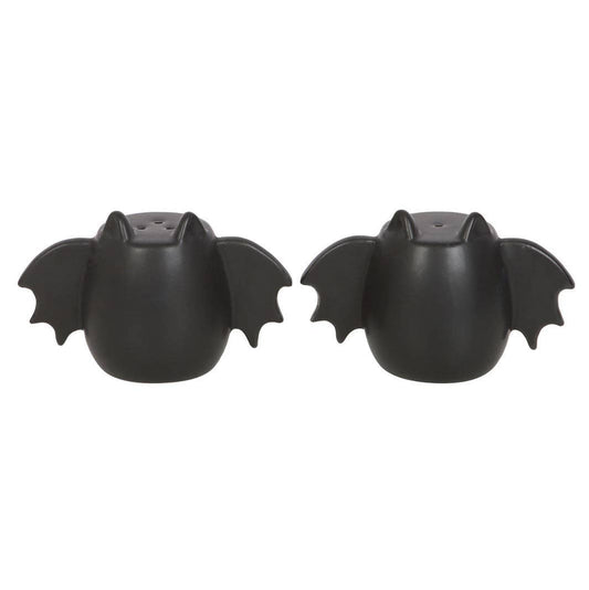 Gothic bat wing salt and pepper shakers for Halloween
