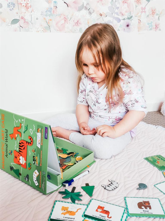 Magnetic Book - The Animal World