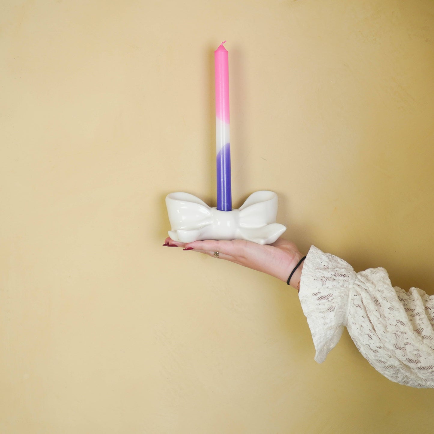 Candlestick - Knot - Ceramic - White - 18x9x7 cm