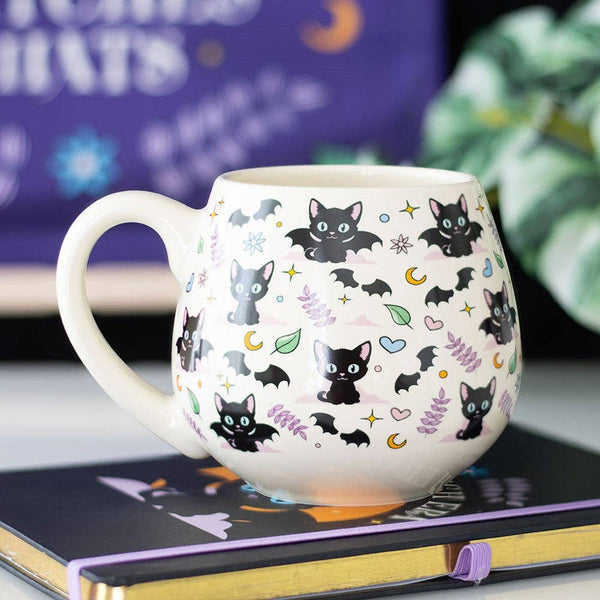 Mystical Black Cats Round Mug