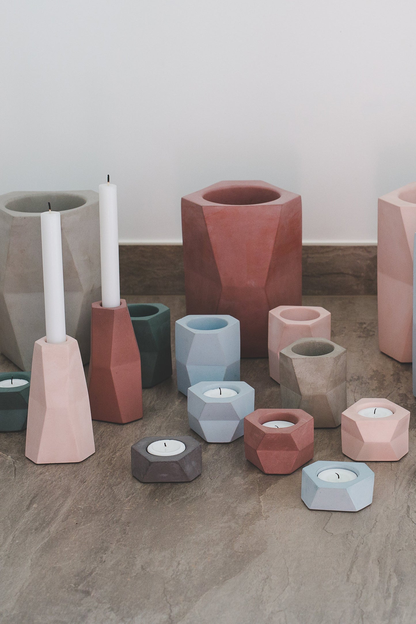 Pencil pot - facet collection
