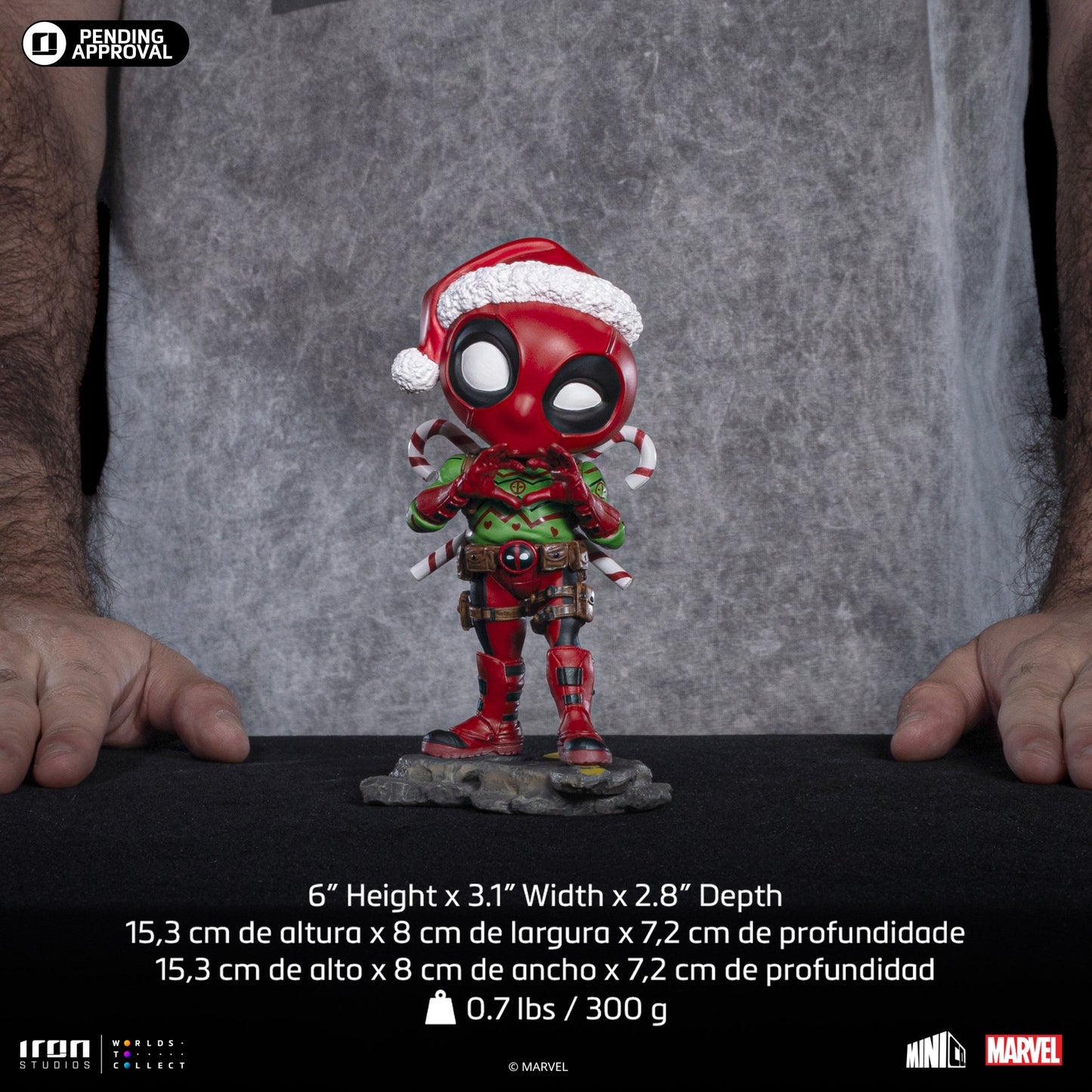 Deadpool Statue (Holidays Version) - Marvel Comics - Minico - Iron Studios