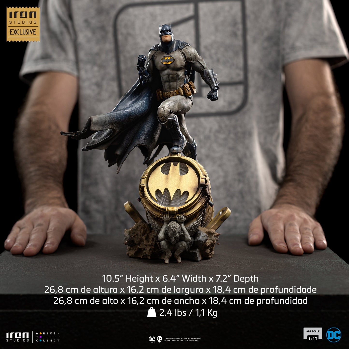 Batman Deluxe Statue (2023 Event Exclusive) - DC Comics - Art Scale 1/10 - Iron Studios
