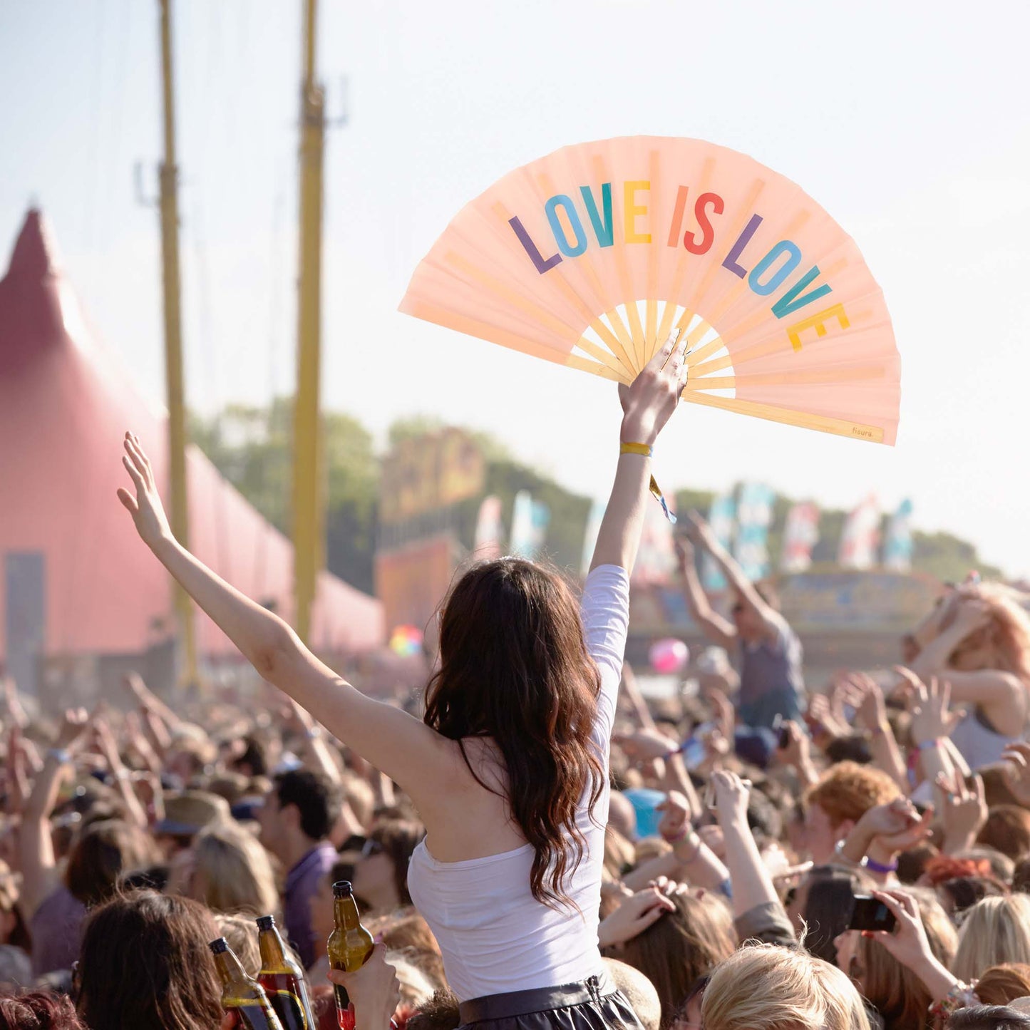 Éventail Xxl « Love is love » – Fisura – vue 4
