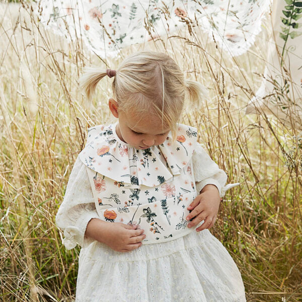 Meadow Blossom bib