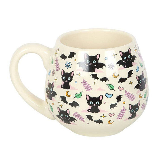 Round ceramic mug with cute and mysterious black cat designs