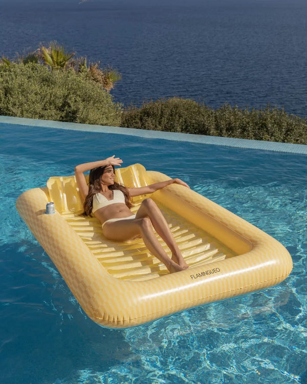 Floating yellow tanning pool - PORTOFINO