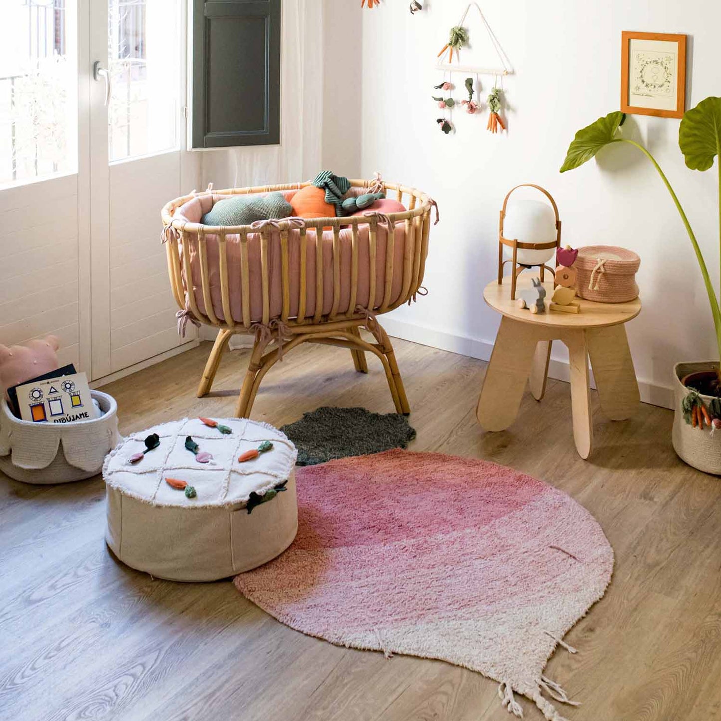 Tic-Tac-Toe Ottoman