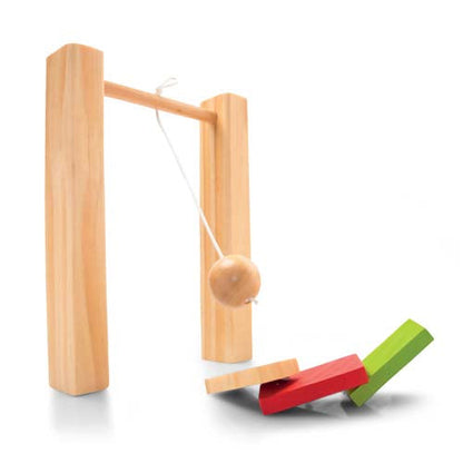 COURSE DE DOMINOS EN BOIS