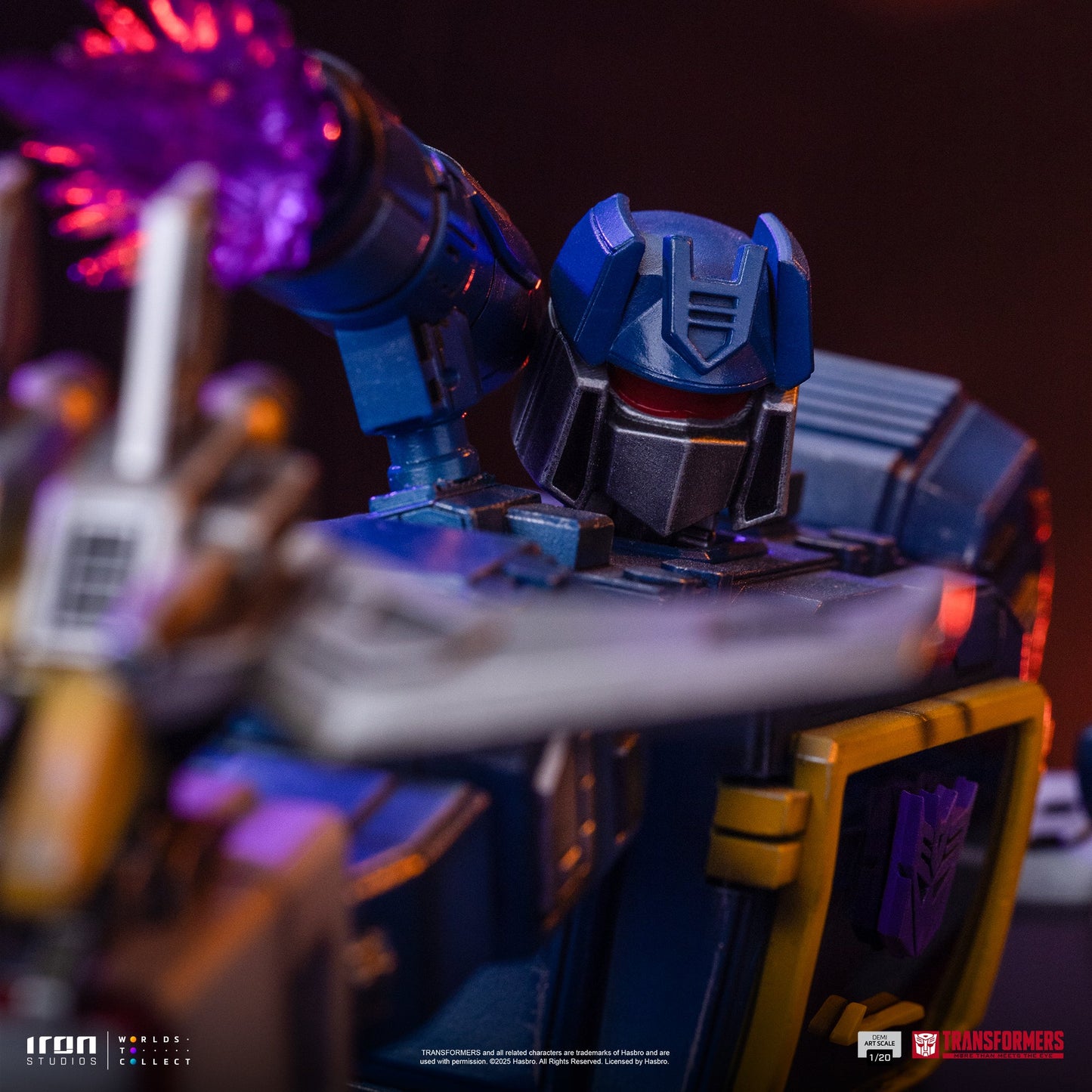 Pre-Order - Soundwave Statue - Transformers - Demi Art Scale 1/20 - Iron Studios
