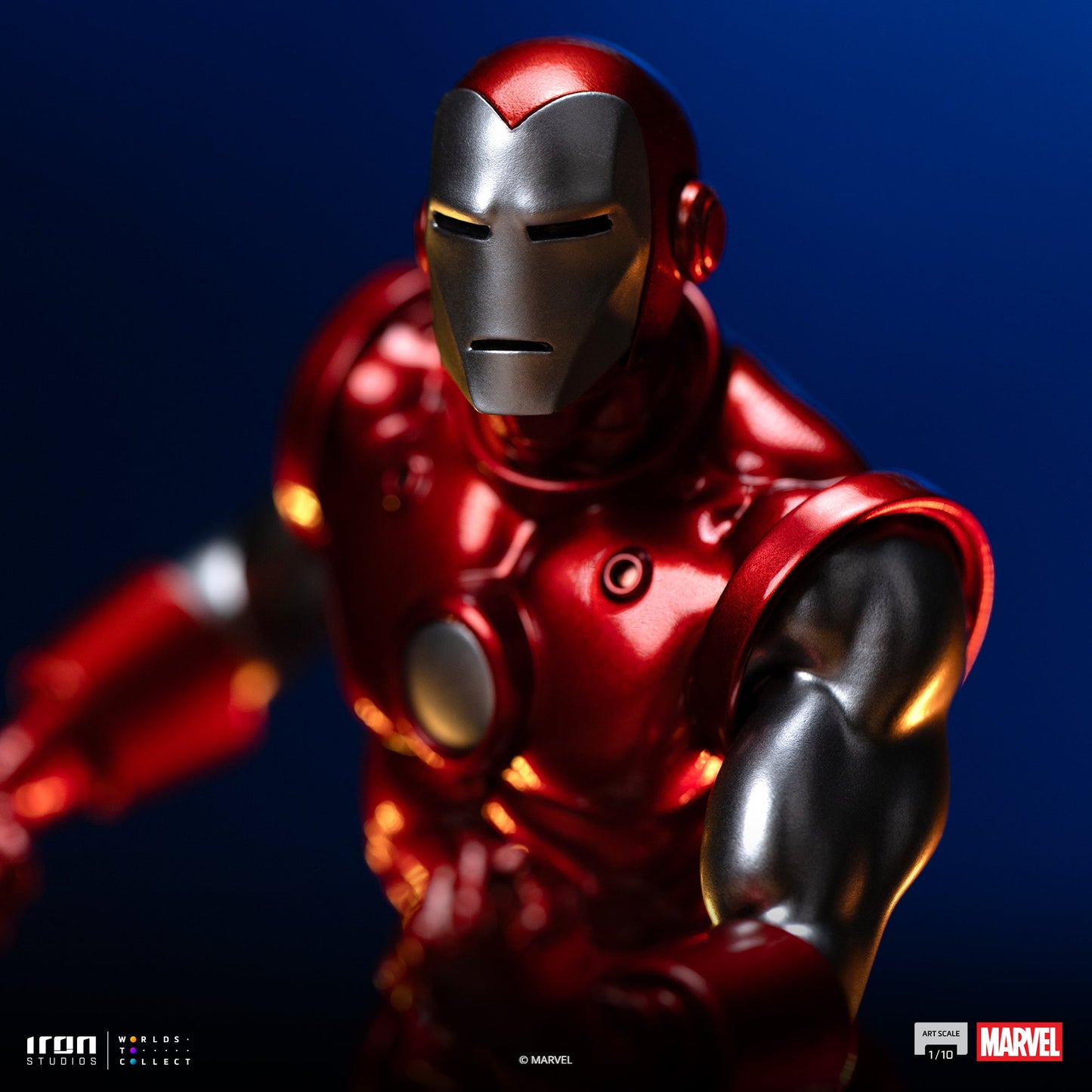 Iron Man Red & Chrome Statue - Marvel Comics - Art Scale 1/10 - Iron Studios