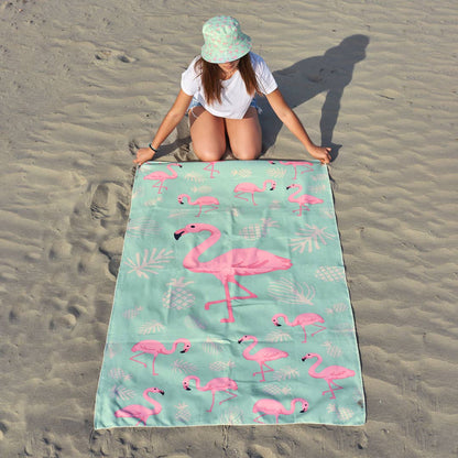 Lightweight and absorbent beach towel FLAMINGOS 100 x 160 cm
