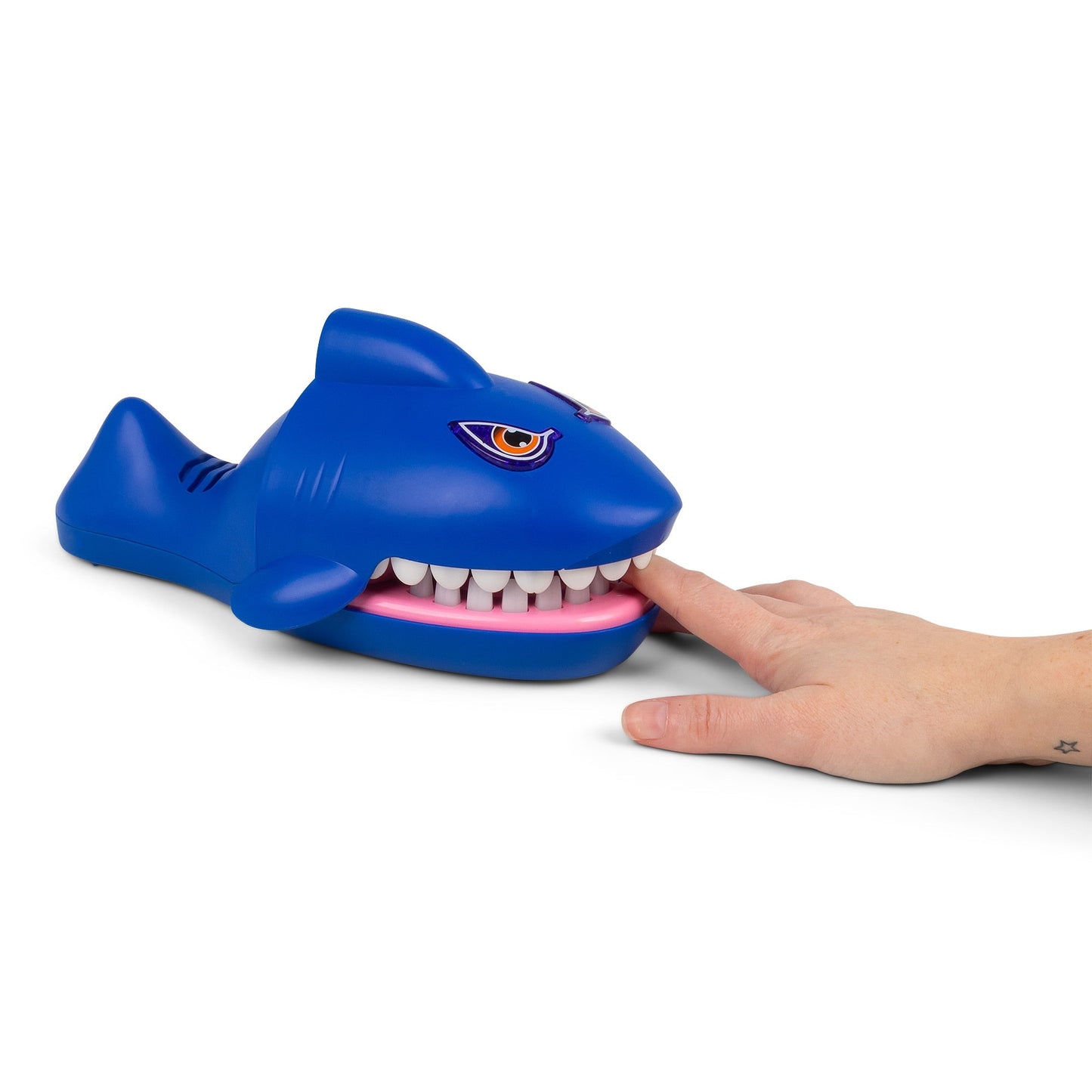JEU D'ATTAQUE DE REQUIN