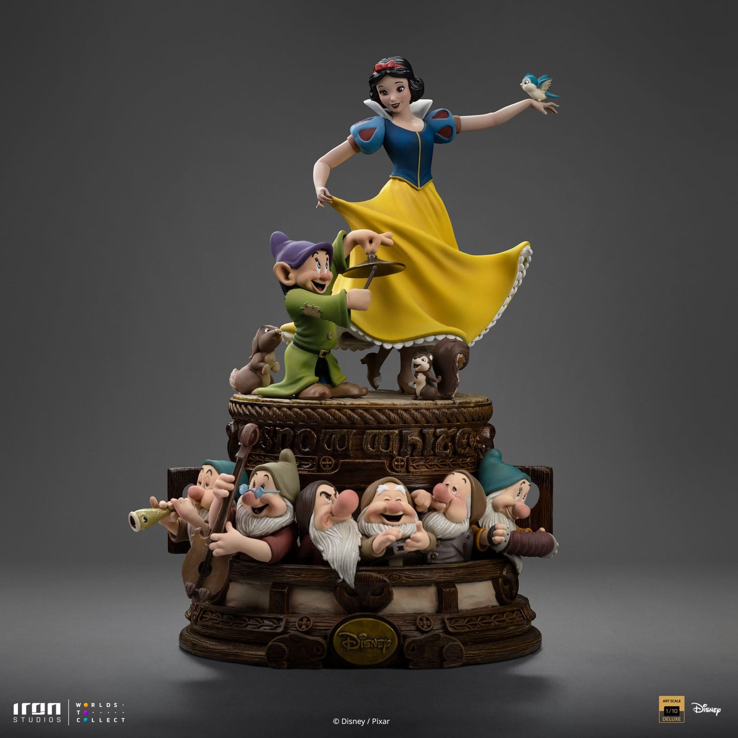 Pre-Order - Snow White Deluxe Statue - Snow White and the Seven Dwarves - Art Scale 1/10 - Iron Studios