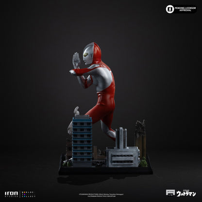 Pre-Order - Ultraman Statue - Ultraman - Art Scale 1/10 - Iron Studios