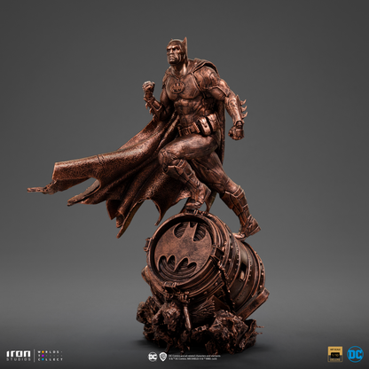 Batman Deluxe Statue (Bronze Version) - DC Comics - Art Scale 1/10 - Iron Studios