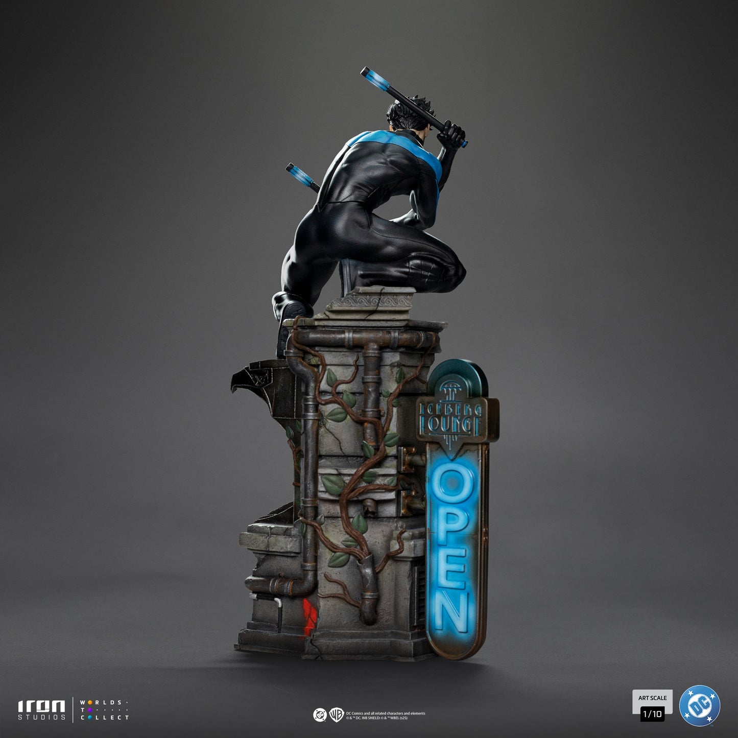 Pre-Order - Nightwing Statue - DC Comics - Art Scale 1/10 - Iron Studios