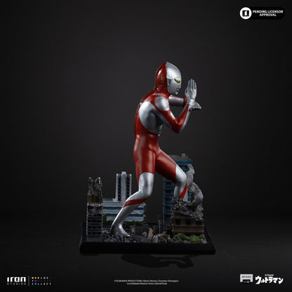 Pre-Order - Ultraman Statue - Ultraman - Art Scale 1/10 - Iron Studios