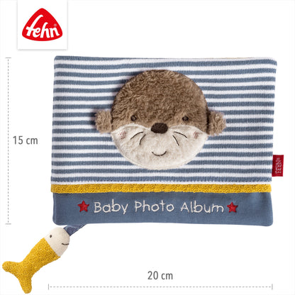 Otter Theo Photo Album
