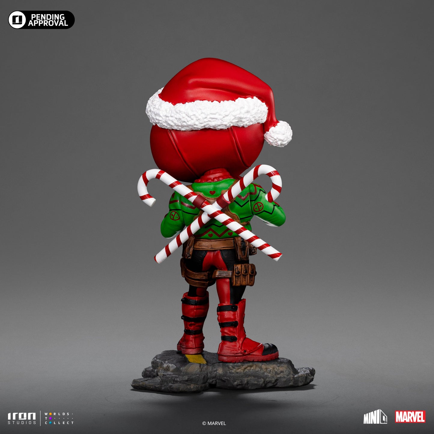 Deadpool Statue (Holidays Version) - Marvel Comics - Minico - Iron Studios