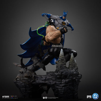 Batman vs Bane Statue - DC Comics - Art Scale 1/10 - Iron Studios