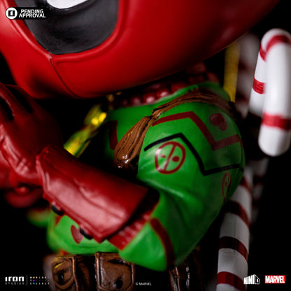 Deadpool Statue (Holidays Version) - Marvel Comics - Minico - Iron Studios