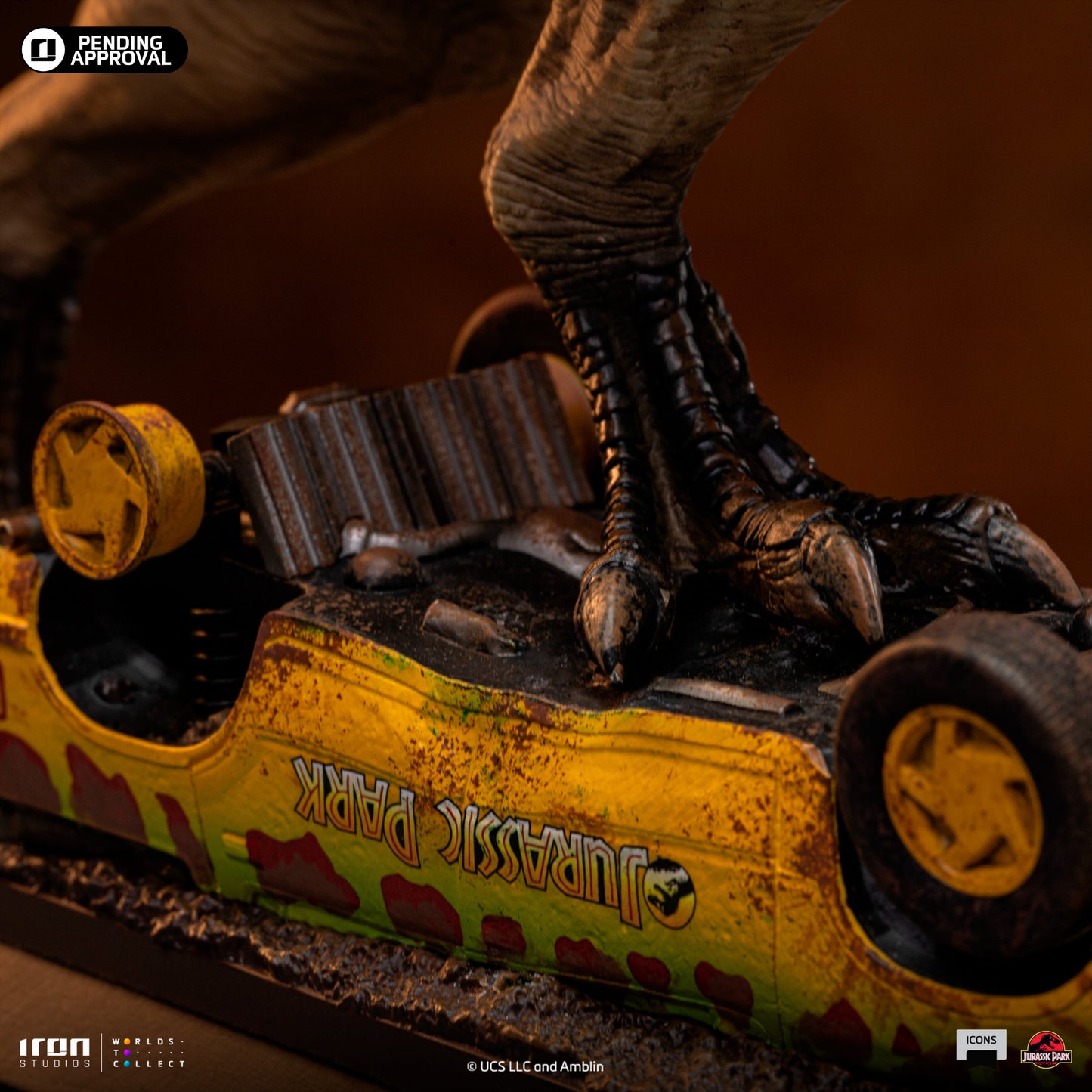Pre-Order - T-Rex Attack Statue - Jurassic Park - Icons - Iron Studios