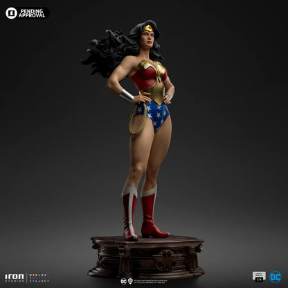 Wonder Woman Statue - DC Trinity - Legacy Replica 1/4 - Iron Studios