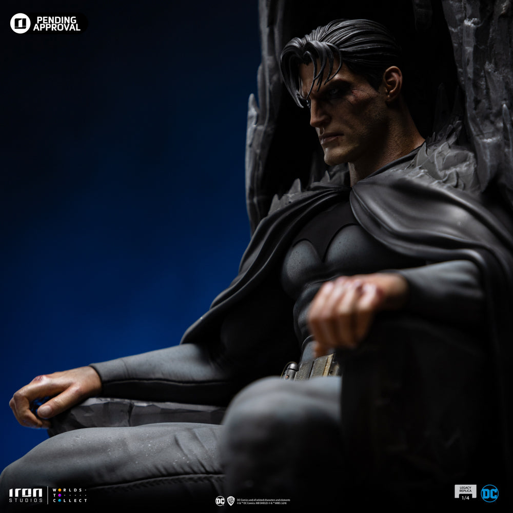 Batman Identity Statue - DC Comics - Legacy Replica 1/4 - Iron Studios