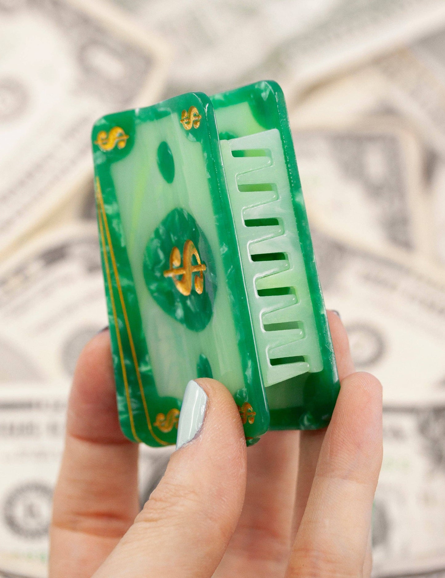 "Manifesting" – la thune dollar Pince à cheveux design soigné | Joanna Behar – vue 4