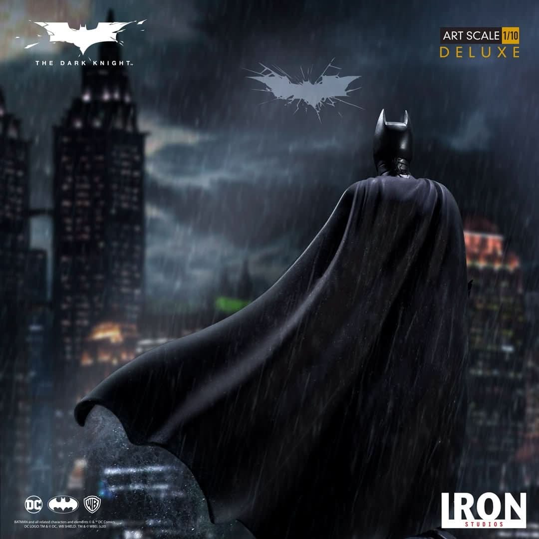 Batman Deluxe Statue - The Dark Knight - Art Scale 1/10 - Iron Studios
