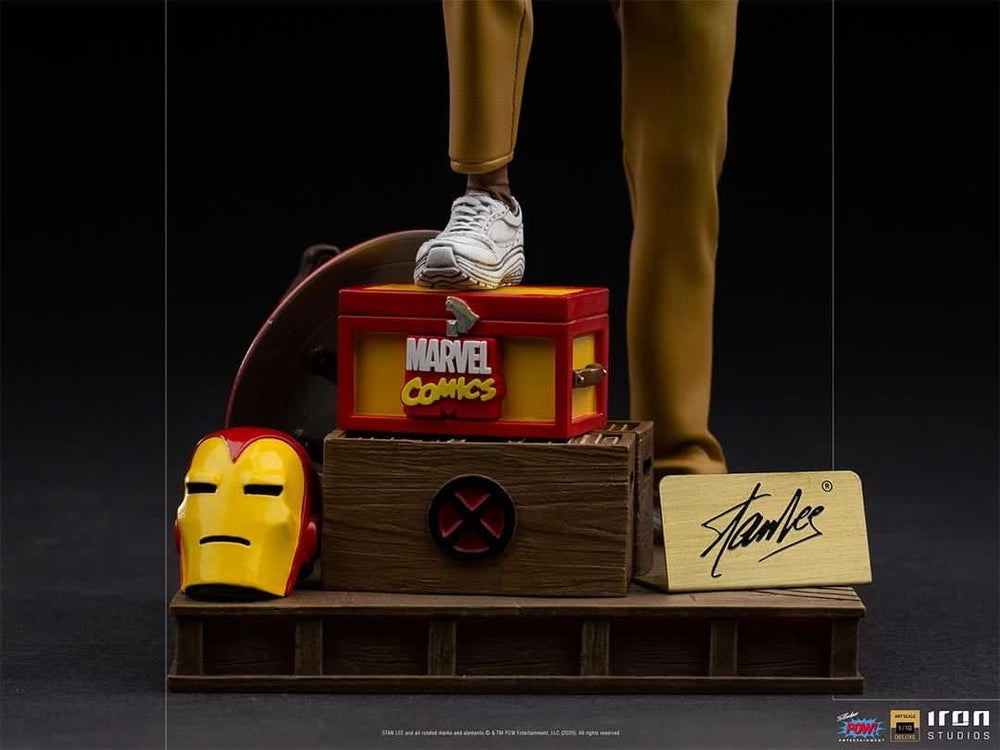 Stan Lee Deluxe Art Scale 1/10 Statue - Marvel