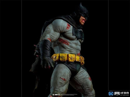 Batman - The Dark Knight Returns - DC Comics - 1/6 Diorama - Iron Studios