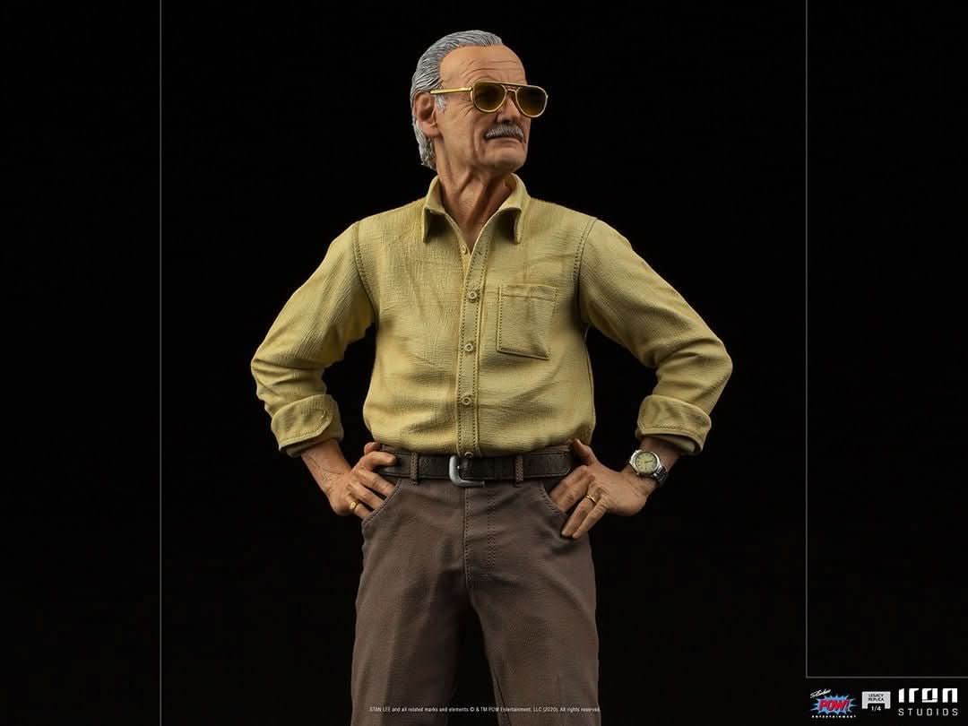 Stan Lee Statue - Pow - Legacy Replica 1/4 - Iron Studios