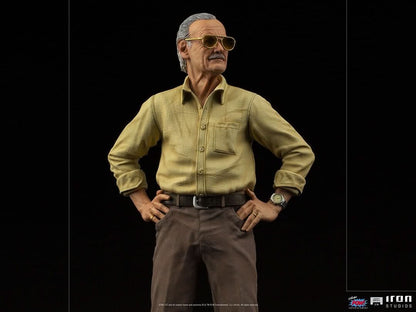 Stan Lee Statue - Pow - Legacy Replica 1/4 - Iron Studios