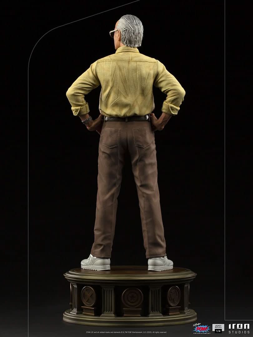Stan Lee Statue - Pow - Legacy Replica 1/4 - Iron Studios