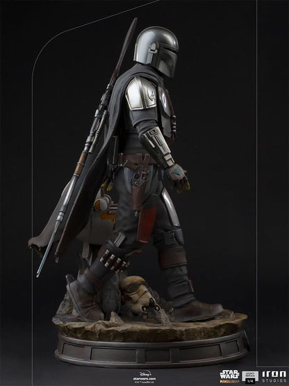 Statue The Mandalorian and The Child - Star Wars: The Mandalorian - Legacy Replica 1/4