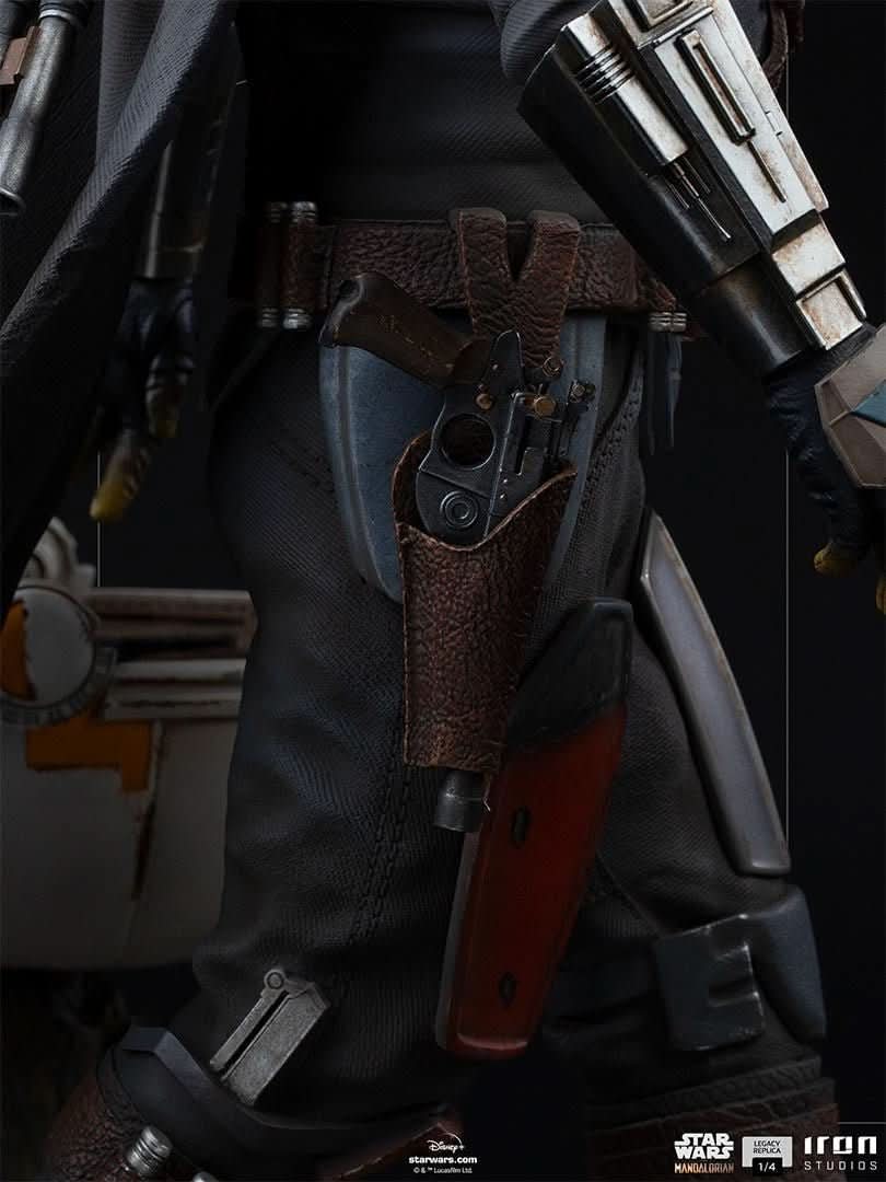 Statue The Mandalorian and The Child - Star Wars: The Mandalorian - Legacy Replica 1/4