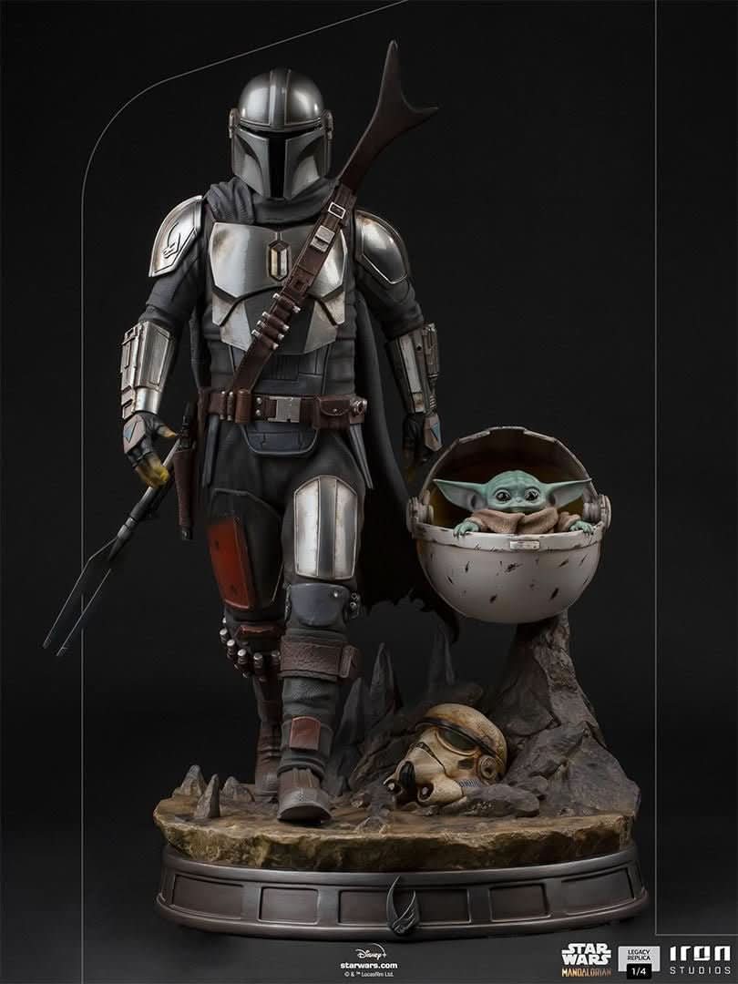 Statue The Mandalorian and The Child - Star Wars: The Mandalorian - Legacy Replica 1/4