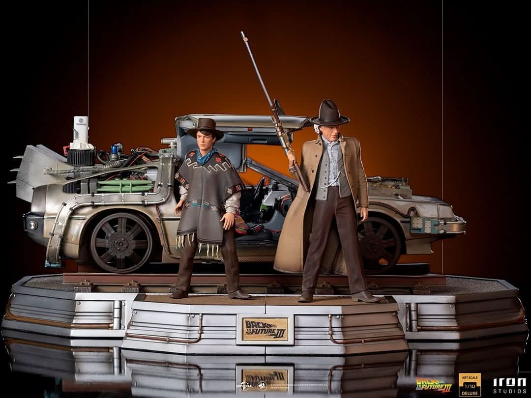 Delorean Full Set Deluxe Statue - Back to the Future III - Art Scale 1/10 - Iron Studios