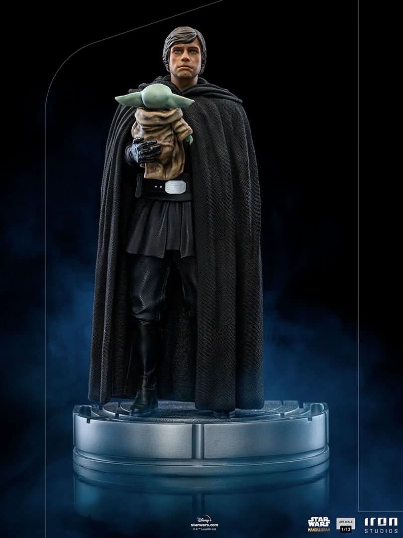 Luke Skywalker and Grogu Statue - Star Wars: The Mandalorian - Art Scale 1/10