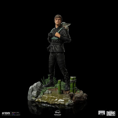 Luke Skywalker and Grogu Training Version Statue - Star Wars: The Book of Boba Fett - Art Scale 1/10 - Iron Studios