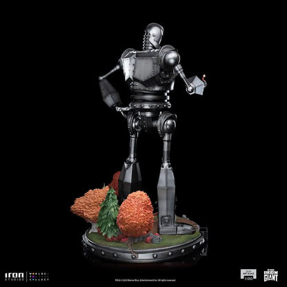 Iron Giant and Hogarth Hughes Statue - The Iron Giant - 1/20 Demi Scale - Iron Studios