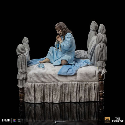 Possessed Regan McNeil - The Exorcist - Art Scale 1/10 - Iron Studios