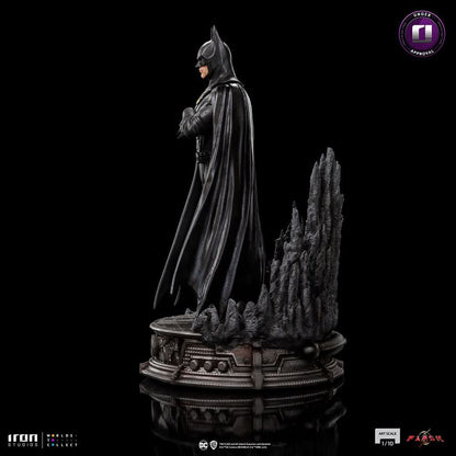 Batman Statue - The Flash Movie - Art Scale 1/10 - Iron Studios