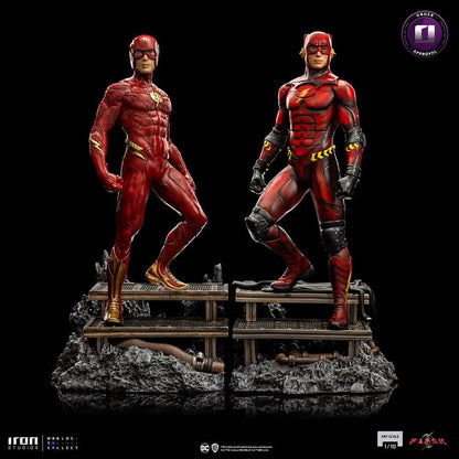 Flash Statue Alternate Version - The Flash Movie - Art Scale 1/10 - Iron Studios